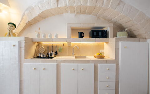Casa Tosca: Diseño De Interiores, Mueble, Piso, Cocina, Encendiendo, Mostrador, Techo, Suelo, Gabinetes, Aparato De Cocina