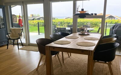 Carlene - 350M from the Sea