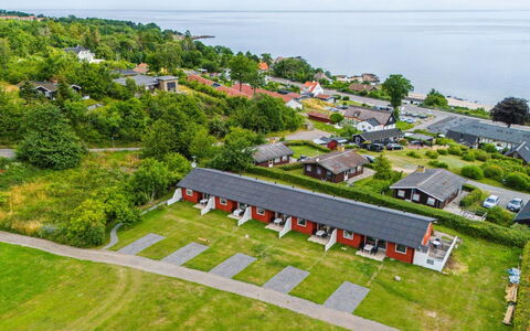 Kate - 300M from the Sea: Techo, Casa, Barrio Residencial, Casa, Inmuebles, Cabaña, Diseño