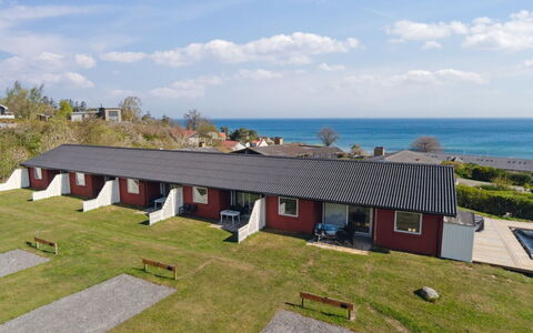 Kate - 300M from the Sea: Techo, Casa, Barrio Residencial, Casa, Inmuebles, Cabaña, Diseño