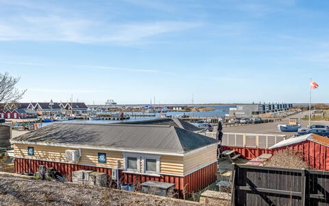 Gustav - 100M to the Fjord: Inmuebles, Sombra, Entrada De Coches, Casa De Campo
