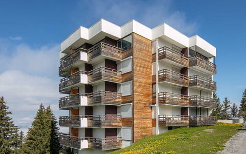 Cytises: Departamento, Balcón, Condominio