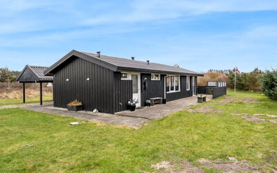 Erblin - 400M from the Sea