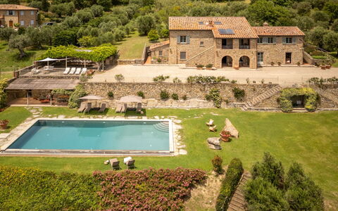 Villa Domus Papi: Inmuebles, Piscina, Hacienda, Villa, Casa De Campo, Mansión, Jardín, Recurso, Eco Hotel, Paisajismo