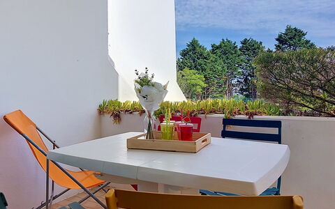 Quiberon 250: Mueble, Silla, Mueble Para Exteriores, Mesa, Mesa Al Aire Libre, Cocina Y Comedor Mesa, Mesa De Café, Sombra, Balcón, Maceta