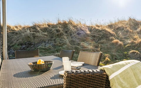Alrike - 200M from the Sea: Inmuebles, Sombra, Entrada De Coches, Casa De Campo