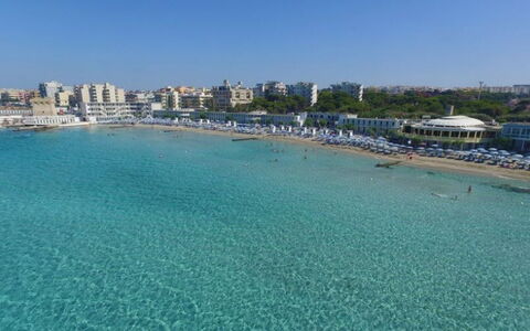 Gallipoli Apartment Ac, Seaside: Azul, Los Recursos Hídricos, Agua, Cuerpo De Agua, Horizonte, Mar, Camino Acuático, Costeras Y Los Accidentes Geográficos Oceánico, Playa
