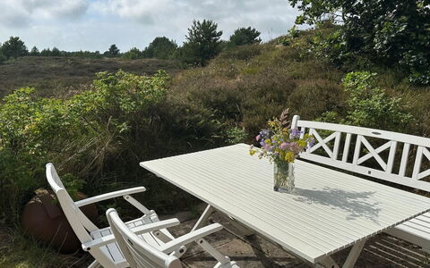 Ibbe - 3.5Km from the Sea: Mueble, Mueble Para Exteriores, Mesa, Silla, Mesa Al Aire Libre, Cocina Y Comedor Mesa, Sombra, Jardín, Mesa De Café