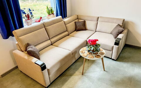 Atelier Houses: Casa, Cabaña, Inmuebles, Sombra, Jardín, Patio Interior, Yarda, Hacienda, Paisajismo, Edificios Del Jardín