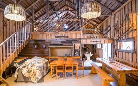Jutila: Madera, Cabaña, Casa, Cuarto De Troncos, Maderas, Vía Muerta, Madera Dura, Material Natural, Edificios Del Jardín, \Choza