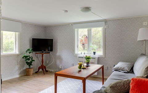 Sillesås: Piso, Madera, Diseño De Interiores, Mueble, Suelo, Techo, Casa, Habitación, Encendiendo, Sala