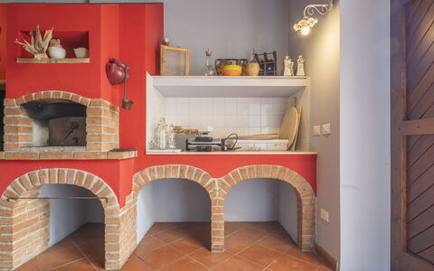 Casa Michela Casalguidi, Garden, Wifi: Pared, Diseño De Interiores, Piso, Suelo, Techo, Mueble, Habitación, Loseta, Ladrillo, Cocina