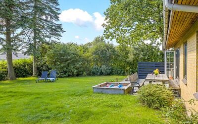 Matild - 250M from the Sea