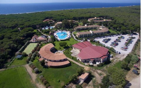 Nature & Country Resort Near The sea: Piscina, Recurso, Vista Panorámica, Ciudad De Vacaciones, Fotografía Aérea, Hotel, Thermae, Balneario, Vacaciones