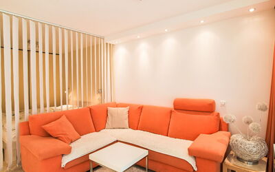 Alojamiento:&nbsp;Cristal 649.4