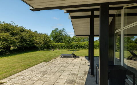 Erlinda - 600M from the Sea: Inmuebles, Sombra, Entrada De Coches, Casa De Campo