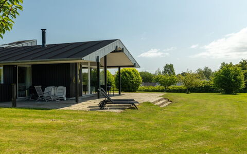 Erlinda - 600M from the Sea: Inmuebles, Sombra, Entrada De Coches, Casa De Campo