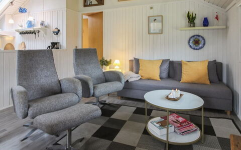 Rosalie - 29Km from the Sea: Inmuebles, Sombra, Entrada De Coches, Casa De Campo
