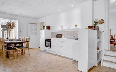 Jantje - 200M from the Sea