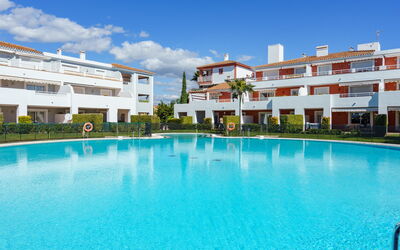 Alojamiento:&nbsp;Cortijo del Mar 647.4