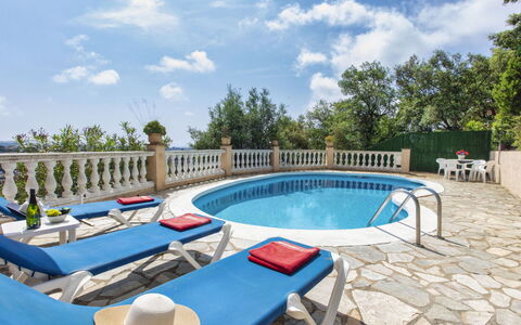 Bella Vista: Azul, Piscina, Mueble, Mueble Para Exteriores, Recurso, Ocio, Eco Hotel, Silla, Thermae, Sunlounger