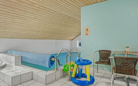 Nikolce - 300M to the Fjord: Piso, Diseño De Interiores, Mueble, Suelo, Madera, Techo, Habitación, Encendiendo, Habitación, Cama