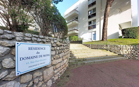 Résidence de Mons: Departamento, Condominio, Balcón