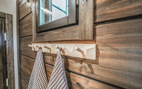 Villa Rantakoivikko: Madera, Cabaña, Casa, Cuarto De Troncos, Maderas, Vía Muerta, Madera Dura, Material Natural, Edificios Del Jardín, \Choza
