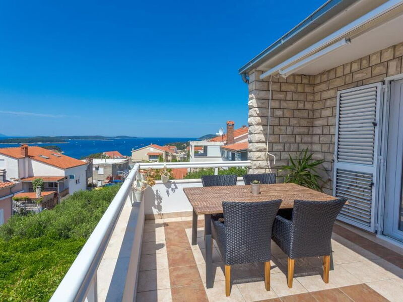 Peaceful Apartment With Beautiful View - Hvar