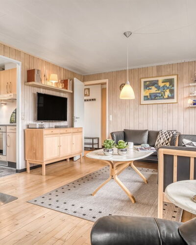 Thorir - 500M from the Sea