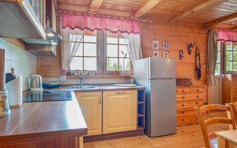 Lea: Madera, Mueble, Diseño De Interiores, Casa, Casa, Manchas De Madera, Cabaña, Cocina, Habitación, Madera Dura