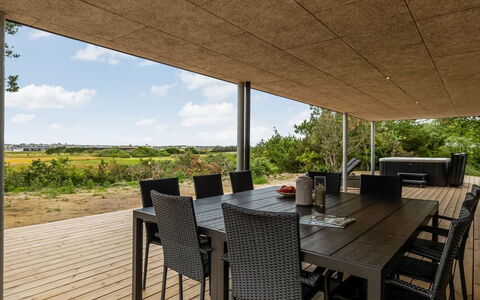 Øthger - 1.3Km from the Sea: Casa, Techo, Casa, Cabaña, Cobertizo, Edificios Del Jardín, Vía Muerta, Yarda, Cuarto De Troncos, \Choza
