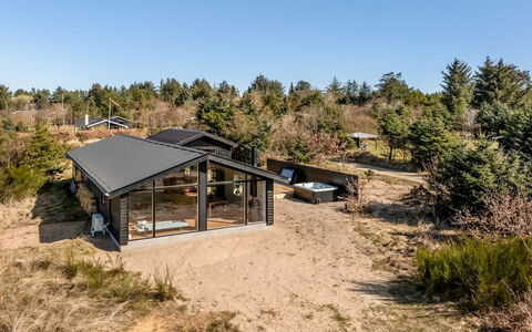 Heidl - 2Km from the Sea