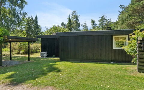 Tatyana - 1.6Km from the Sea: Inmuebles, Sombra, Entrada De Coches, Casa De Campo