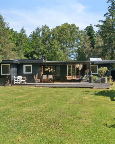Tatyana - 1.6Km from the Sea