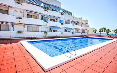 Marinada Cambrils: Azul, Departamento, Hotel