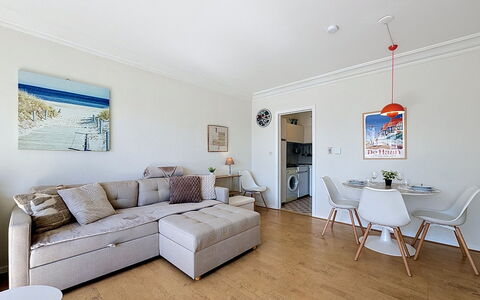 Alojamiento:&nbsp;Cosy @ the Beach Studio with Pool 140.2