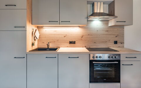 Obertal: Aparato De Cocina, Cocina, Mostrador, Gabinetes, Mueble, Electrodoméstico, Diseño De Interiores, Electrodoméstico, Piso, Madera