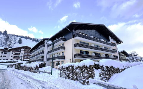 Saalbach-Hinterglemm 105: Balcón, Hotel