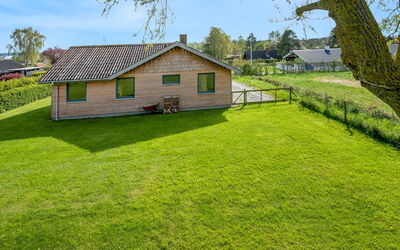 Fridoline - 450M from the Sea