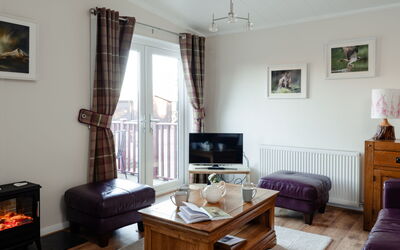 Lodge 2