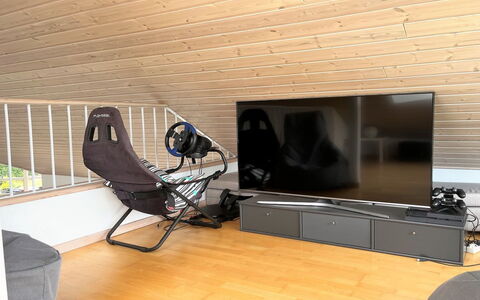 Sejer - 350M from the Sea: Piso, Madera, Mueble, Suelo, Suelos De Madera, Diseño De Interiores, Encendiendo, Suelo Laminado, Dispositivo Electronico, Sala
