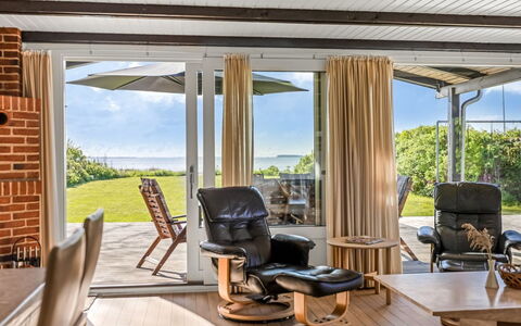 Ørn - 5M from the Sea: Inmuebles, Sombra, Entrada De Coches, Casa De Campo