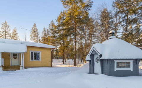 Kelloselkä B: Madera, Cabaña, Casa, Casa, Puerta, Madera Dura, Edificios Del Jardín, Manchas De Madera, Cuarto De Troncos, Tablón