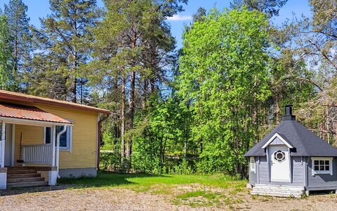 Kelloselkä B: Madera, Cabaña, Casa, Casa, Puerta, Madera Dura, Edificios Del Jardín, Manchas De Madera, Cuarto De Troncos, Tablón