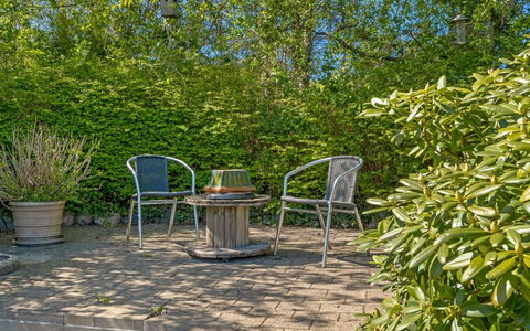 Welma - 200M from the Sea: Casa, Casa, Techo, Cabaña, Inmuebles, Paisajismo, Edificios Del Jardín, Vía Muerta, Casa De Campo