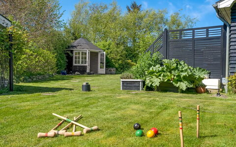 Welma - 200M from the Sea: Casa, Casa, Techo, Cabaña, Inmuebles, Paisajismo, Edificios Del Jardín, Vía Muerta, Casa De Campo