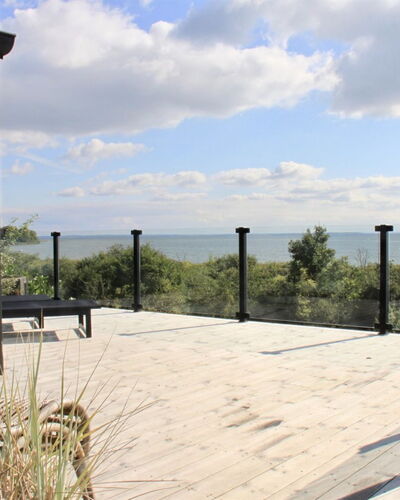 Valia - 20M from the Sea