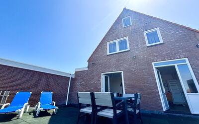 Alojamiento:&nbsp;Beach House Westkapelle 107.5 300.2