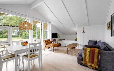 Nnykka - 125M from the Sea: Inmuebles, Sombra, Entrada De Coches, Casa De Campo